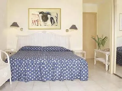 Natural Park Hotel 2*